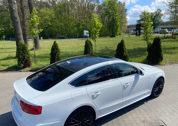 Audi A5 cena 56000 przebieg: 283000, rok produkcji 2012 z Szczecin małe 191